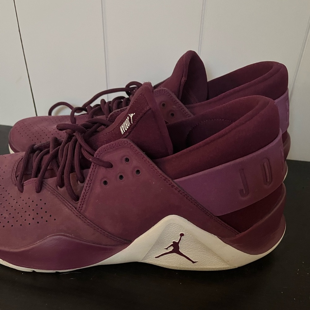 Maroon Air Jordan Mens size 12 shoe